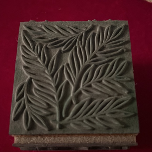 vtg Stamp Square 3 inches 4 patterns very nice like new - Picture 3 of 5